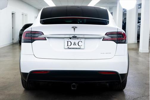2021 Tesla Model X Long Range Dual Motor All-Wheel Drive
