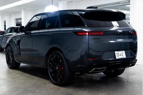 2024 Land Rover Range Rover Sport SE