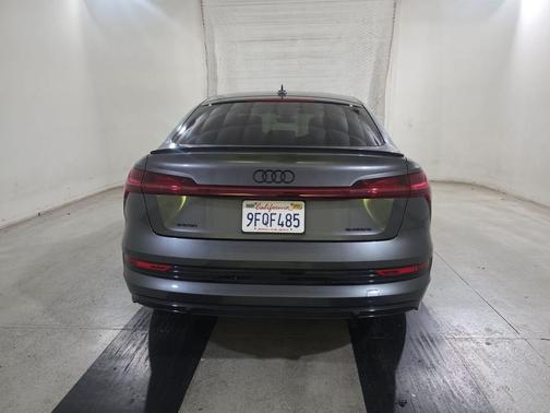 2023 Audi e-tron Sportback S line Premium Plus