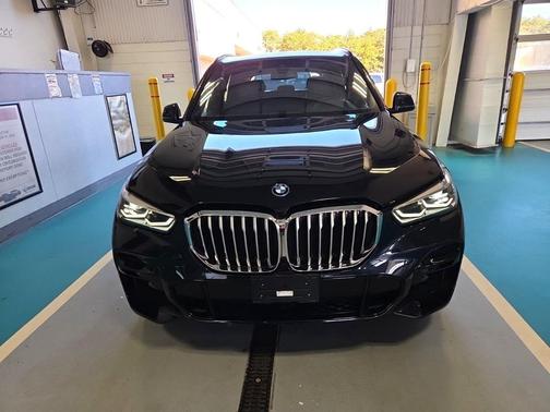 2023 BMW X5 PHEV xDrive45e