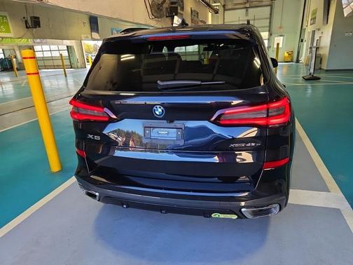 2023 BMW X5 PHEV xDrive45e