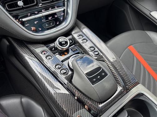 2023 Aston Martin DBX 707