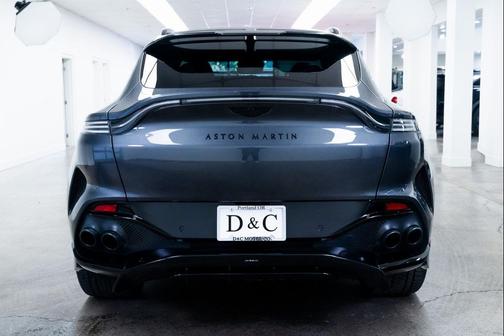 2023 Aston Martin DBX 707