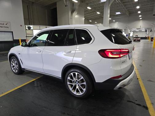 2023 BMW X5 PHEV xDrive45e