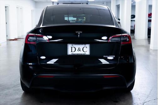 2022 Tesla Model Y Performance Dual Motor All-Wheel Drive