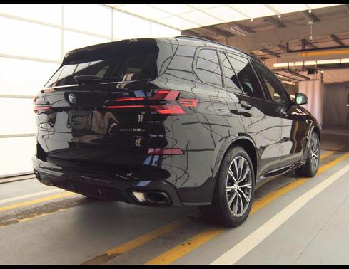 Black Sapphire Metallic 2025 BMW X5 PHEV xDrive50e