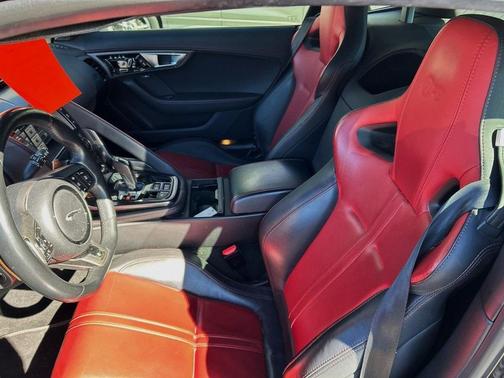 2015 Jaguar F-TYPE R