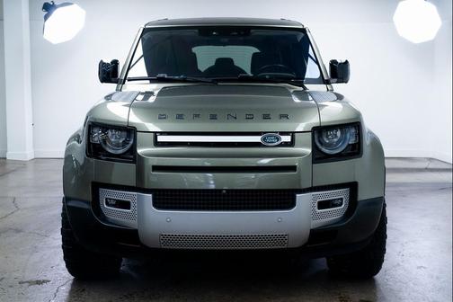 2021 Land Rover Defender 110 SE
