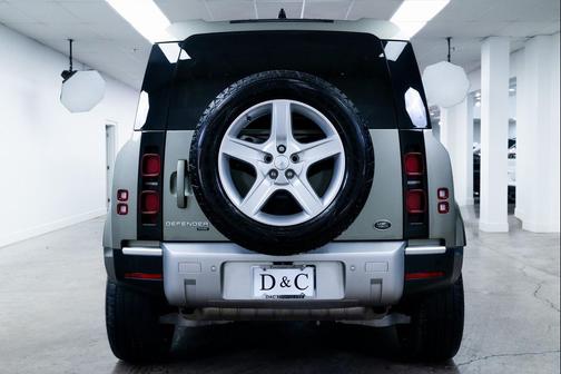2021 Land Rover Defender 110 SE