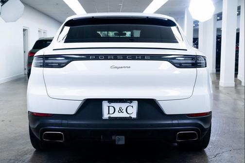 2022 Porsche Cayenne Cayenne