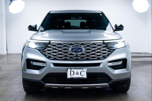 Iconic Silver Metallic 2020 Ford Explorer Platinum