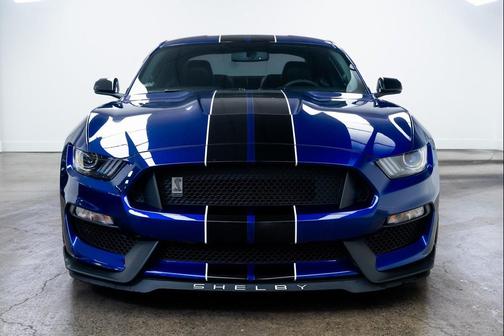 2016 Ford Shelby GT350 Base