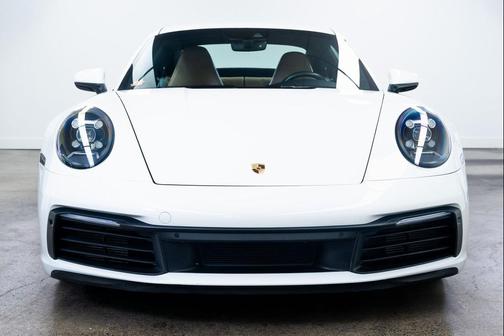 2020 Porsche 911 Carrera S