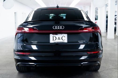 2022 Audi e-tron Sportback S line Premium Plus