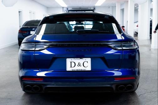 2021 Porsche Panamera GTS