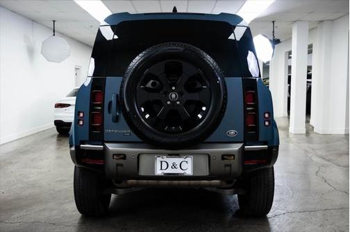 2021 Land Rover Defender 110 X-Dynamic SE