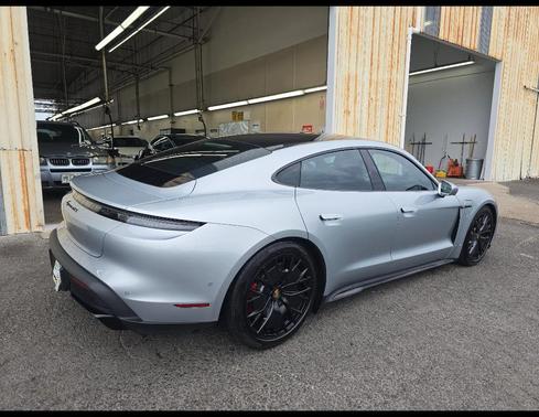 Dolomite Silver Metallic 2022 Porsche Taycan GTS
