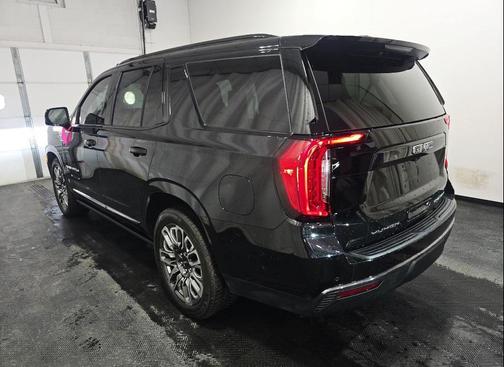 Onyx Black 2024 GMC Yukon Denali Ultimate