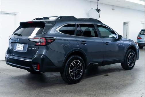 2020 Subaru Outback Base