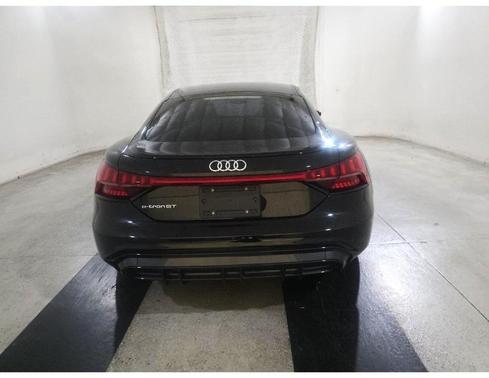 2023 Audi e-tron GT Premium Plus quattro