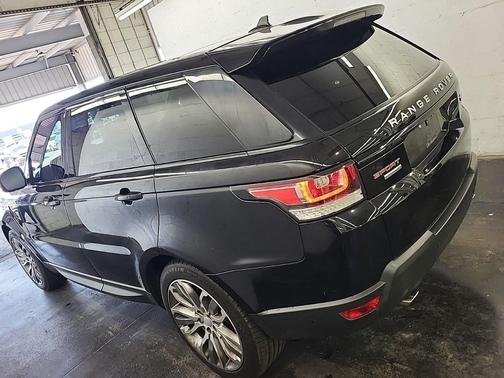 2016 Land Rover Range Rover Sport Supercharged SE