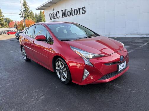 2016 Toyota Prius Four Touring