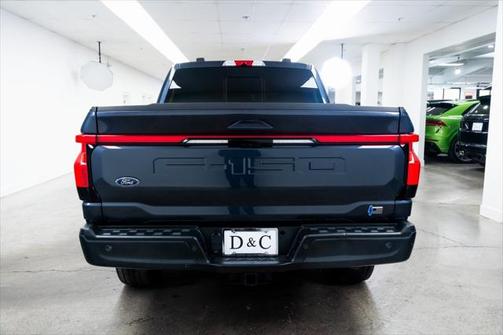 2022 Ford F-150 Lightning Platinum