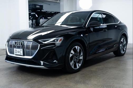 2022 Audi e-tron Sportback S line Premium Plus