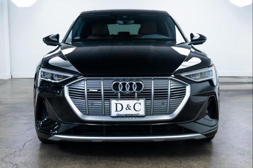 2022 Audi e-tron Sportback S line Premium Plus