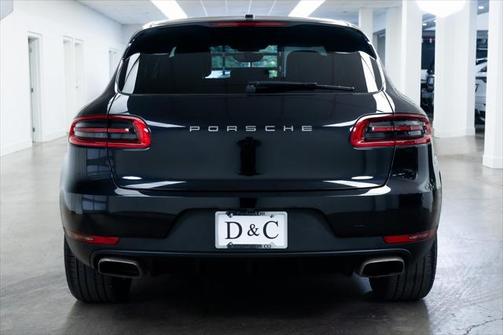 2018 Porsche Macan Base