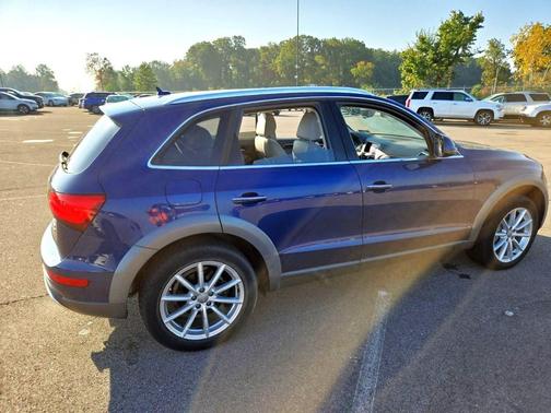 2017 Audi Q5 2.0T Premium Plus