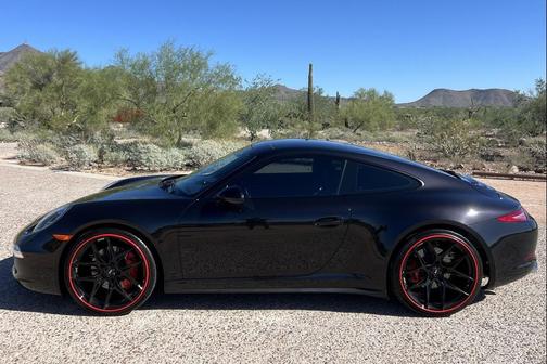 2014 Porsche 911 Carrera 4S