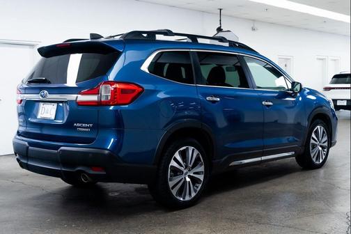 2022 Subaru Ascent Touring 7-Passenger