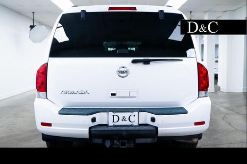 2011 Nissan Armada SV