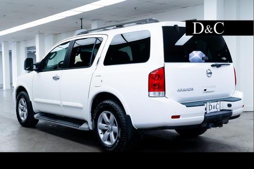 2011 Nissan Armada SV