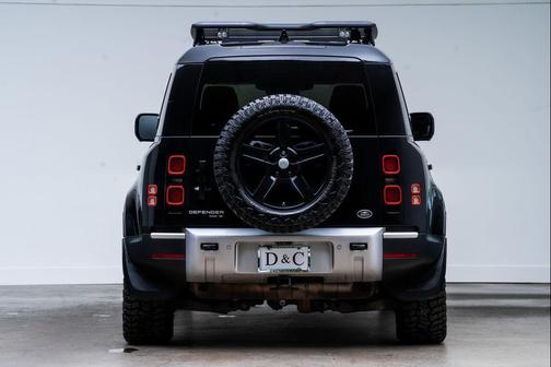 Santorini Black Metallic 2020 Land Rover Defender 110 SE