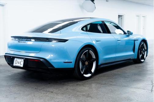 2022 Porsche Taycan 4S