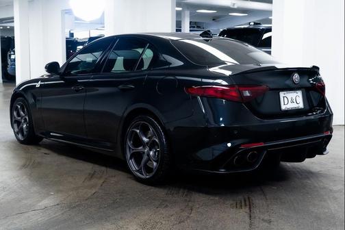 2018 Alfa Romeo Giulia Quadrifoglio