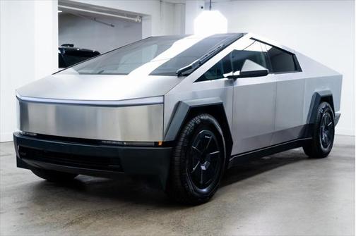 2024 Tesla Cybertruck Cyberbeast