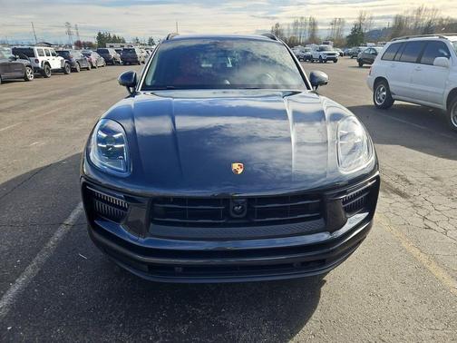 2024 Porsche Macan Macan Sport Edition
