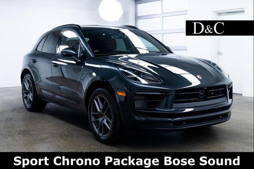 Volcano Grey Metallic 2024 Porsche Macan Macan Sport Edition