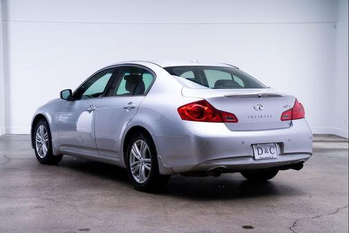 Liquid Platinum Metallic 2010 INFINITI G37x Base