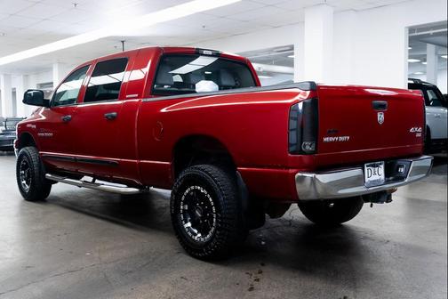2006 Dodge Ram 2500 SLT Mega Cab