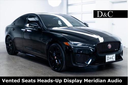 2020 Jaguar XE R-Dynamic SE