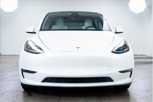 2022 Tesla Model Y Performance Dual Motor All-Wheel Drive