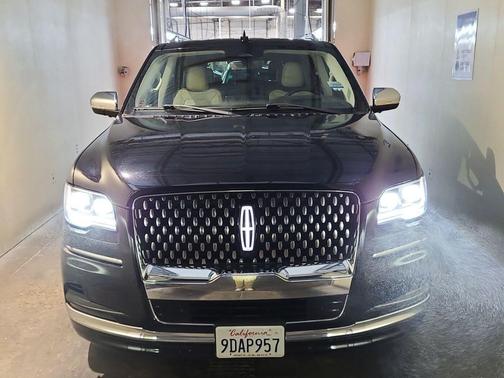 2022 Lincoln Navigator Black Label