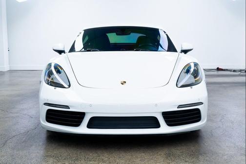 2018 Porsche 718 Cayman T
