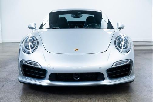 2014 Porsche 911 Turbo S