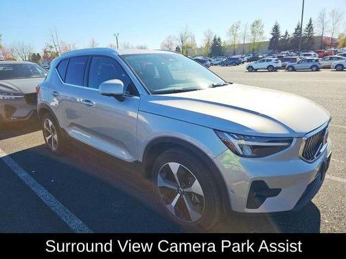 Silver Dawn Metallic 2025 Volvo XC40 B5 Plus Bright Theme