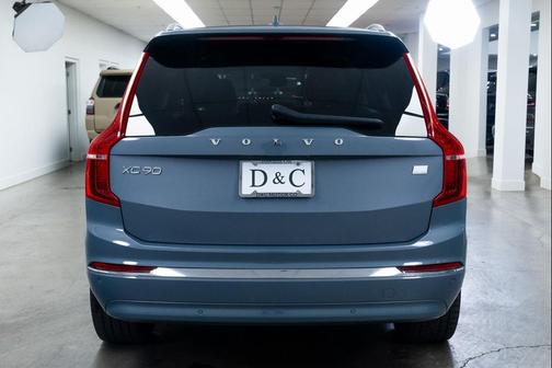 2023 Volvo XC90 Recharge Plug-In Hybrid T8 Plus Bright Theme 7-Seater